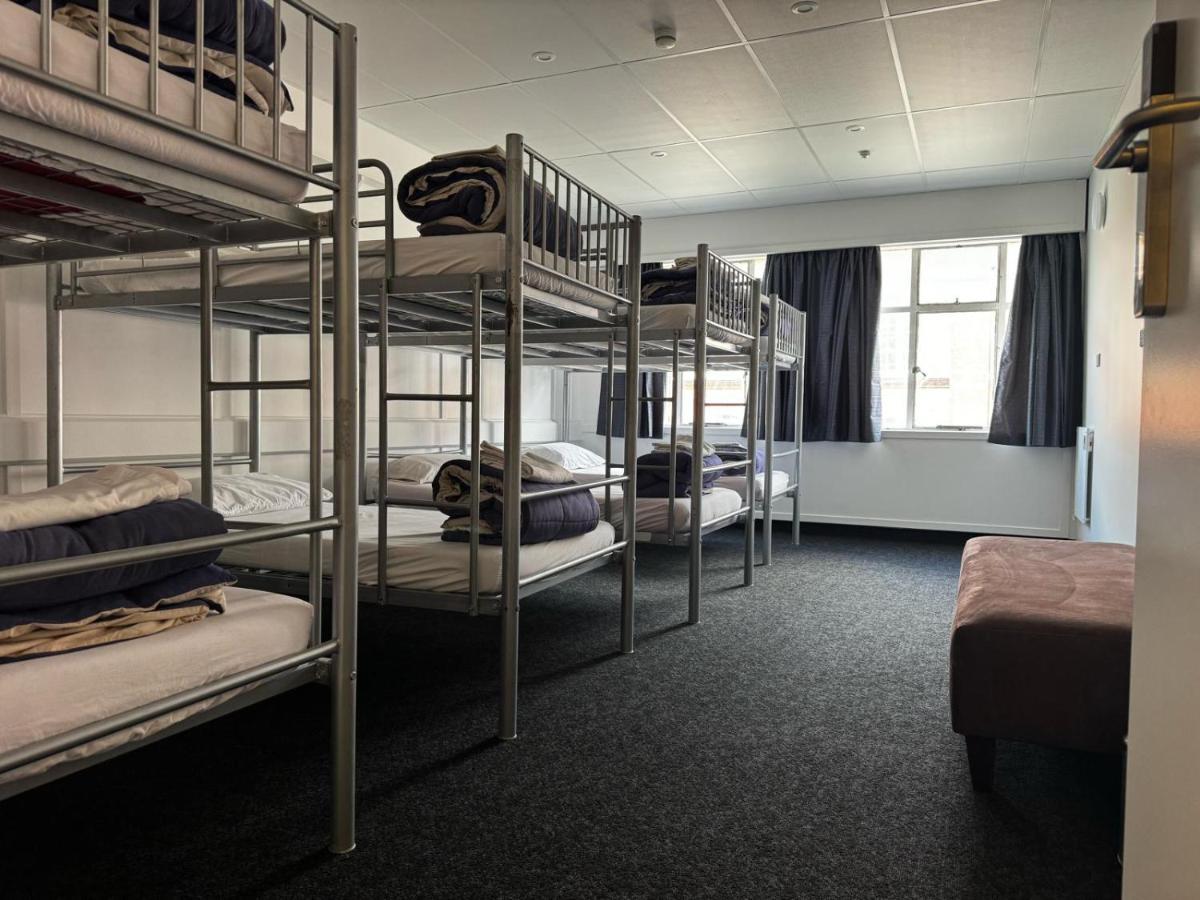 Hotel Waterloo & Backpackers Wellington Extérieur photo