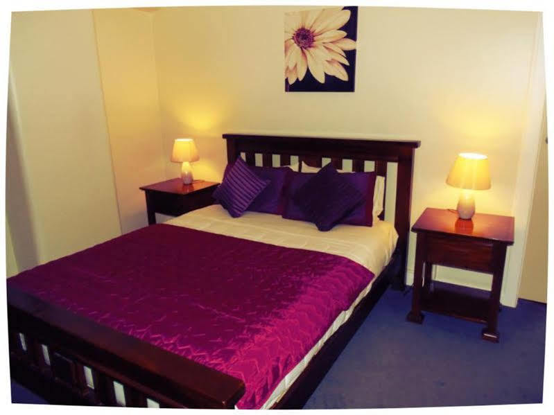 Hotel Waterloo & Backpackers Wellington Extérieur photo