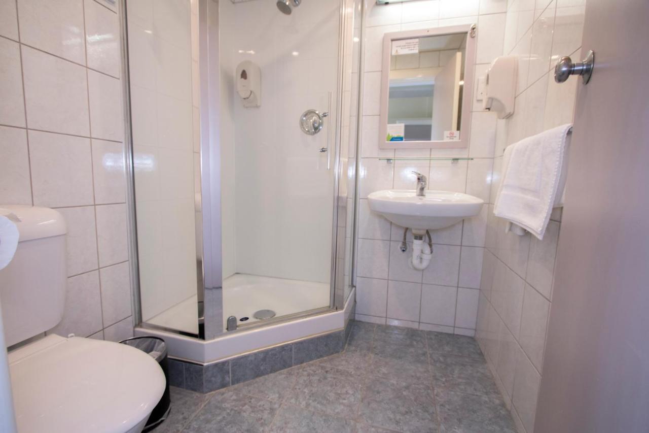 Hotel Waterloo & Backpackers Wellington Extérieur photo